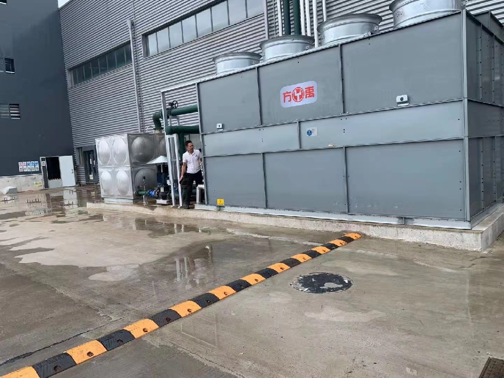 阿斯特陽光電力在方禹采購閉式冷卻塔（tǎ）